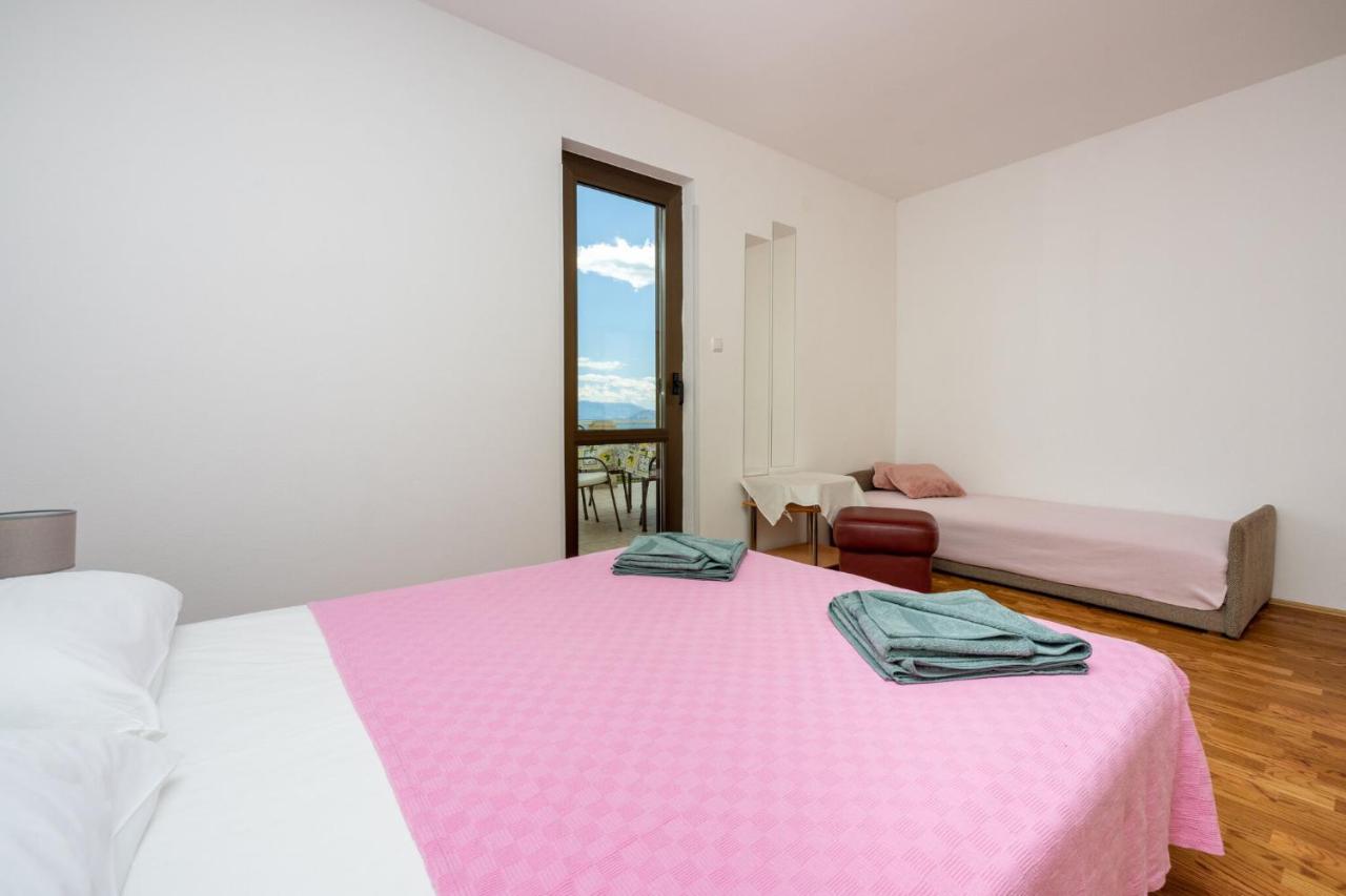 Ferienwohnung Pavica Dramalj Exterior foto